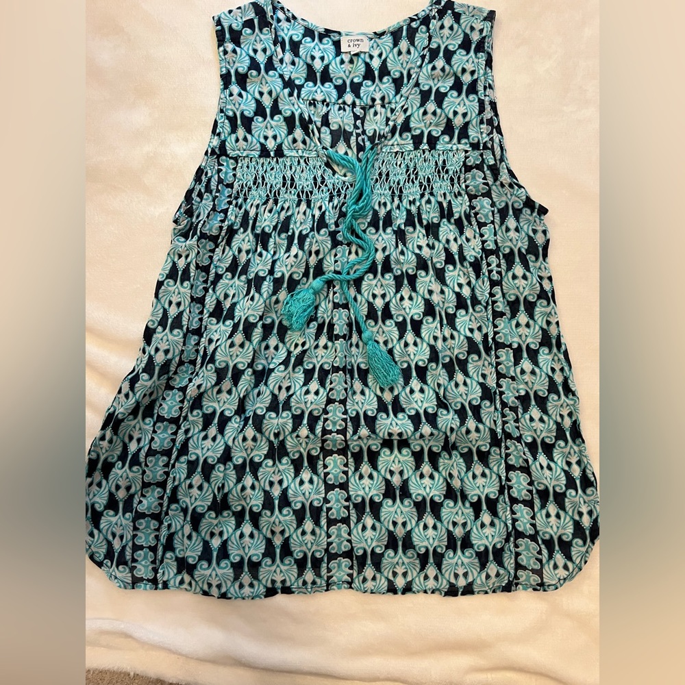 Crown & Ivy Tank
